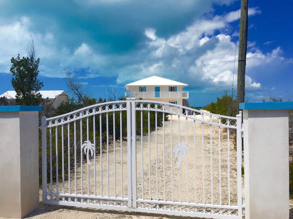 Welcome to Paradise vacation rental house beachfront